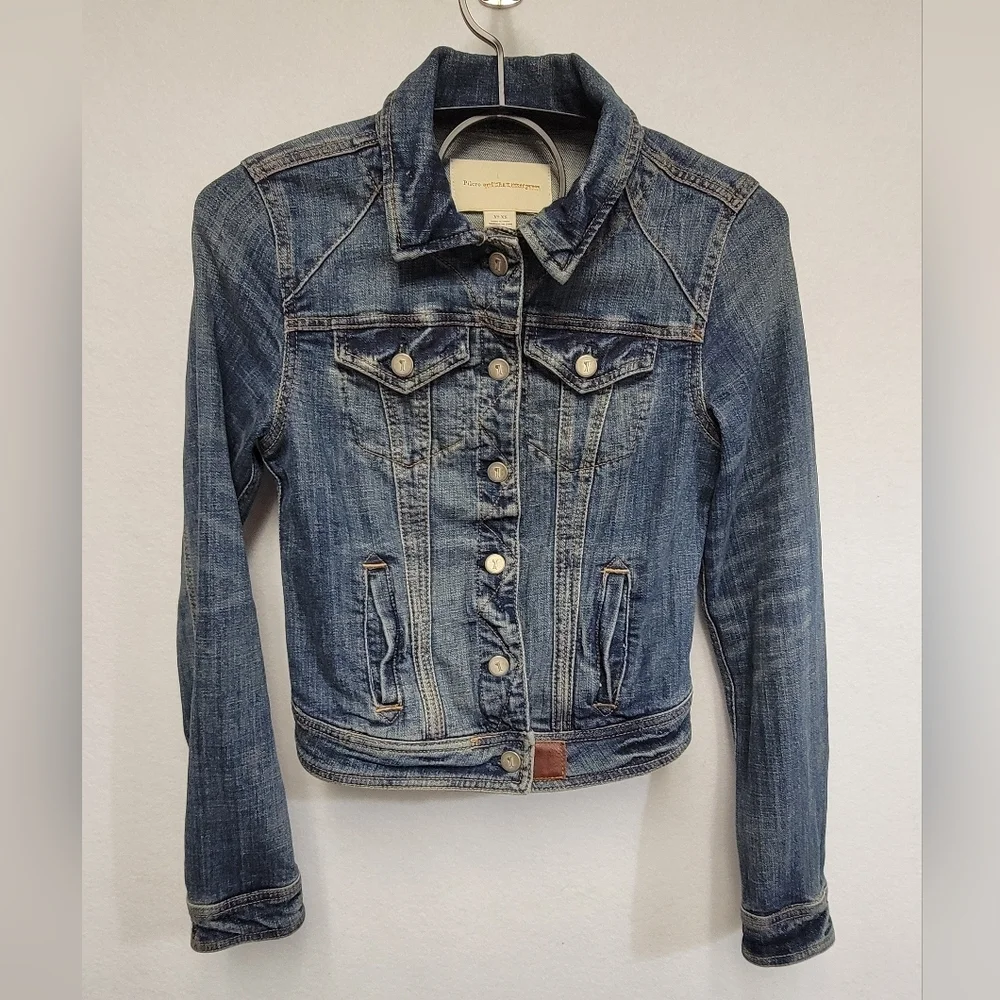 Pilcro and the Letterpress Anthropology Blu Distressed Denim Jean Jacket Size XS